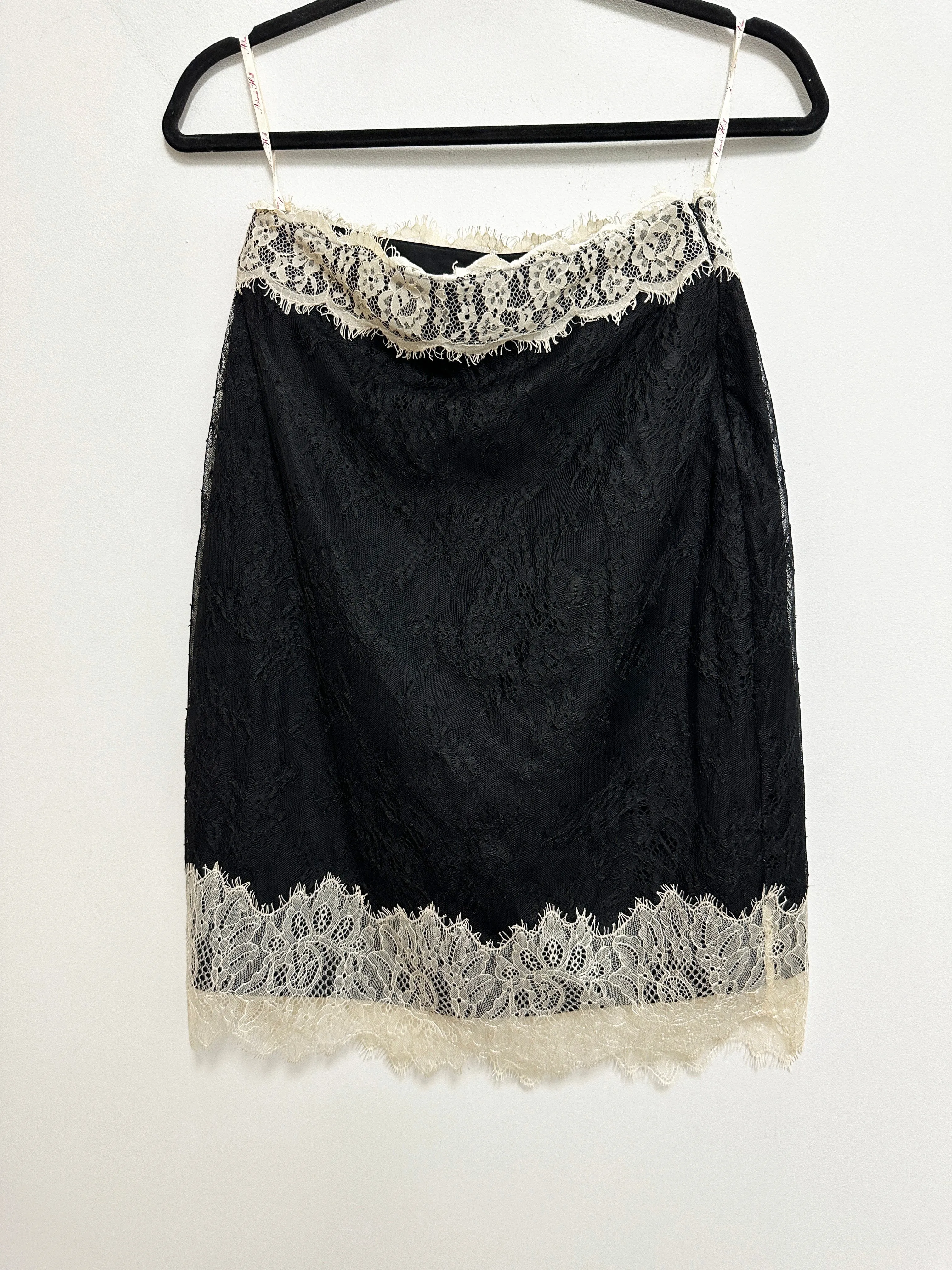 Champagne on the Yacht Skirt in Black and Creme Lace